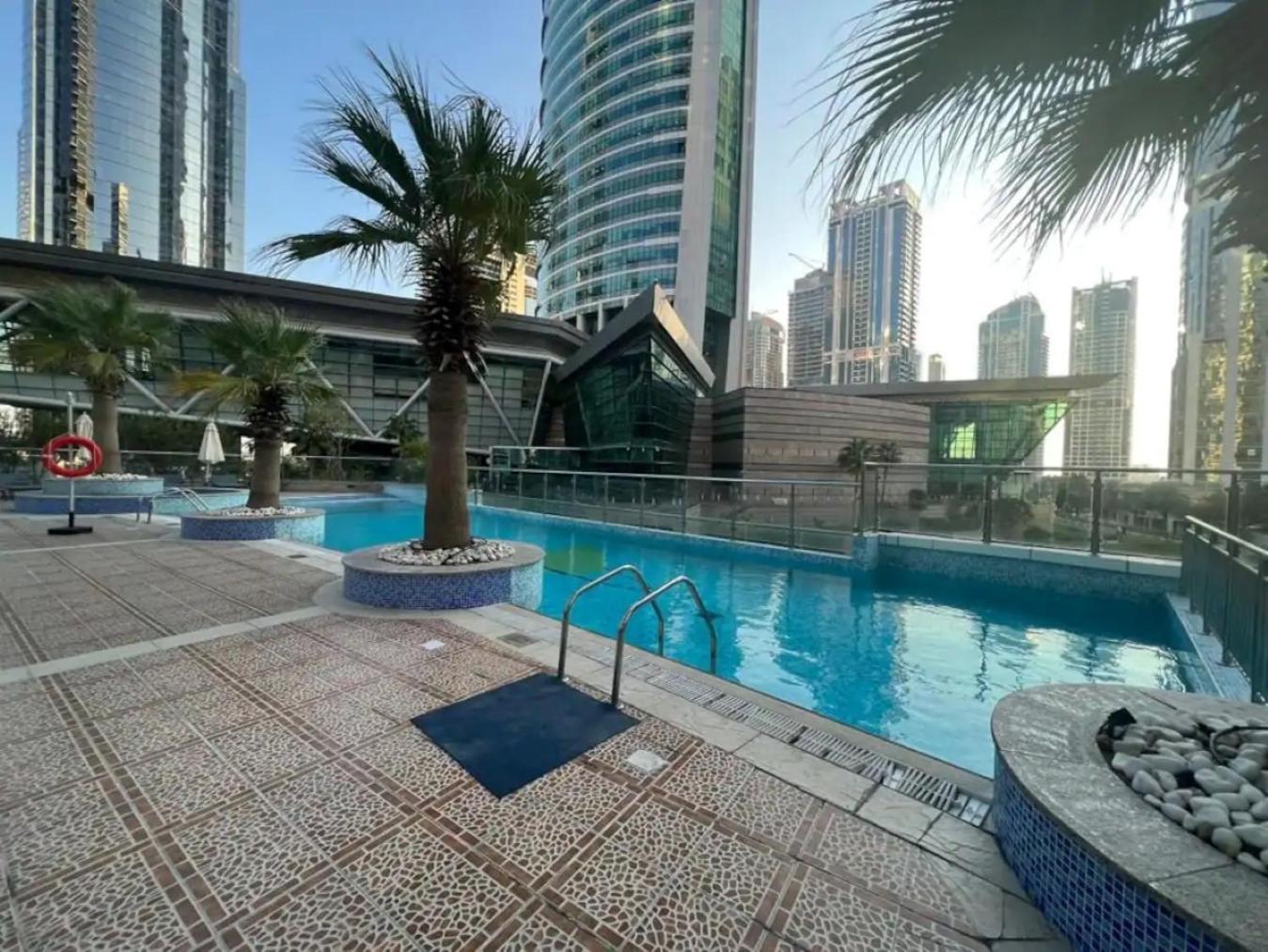 Sadana's - In Jumeirah Towers - Jlt